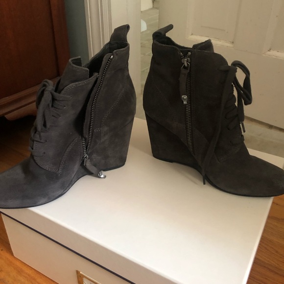 Dolce Vita Wedge Bootie - Picture 2 of 4